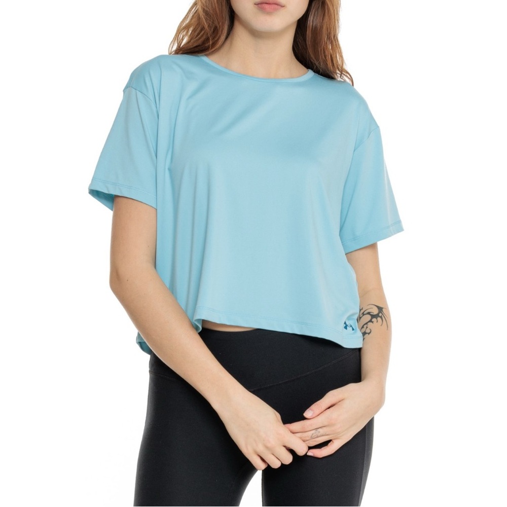 NWT Under Armour Women's Motion Shirt